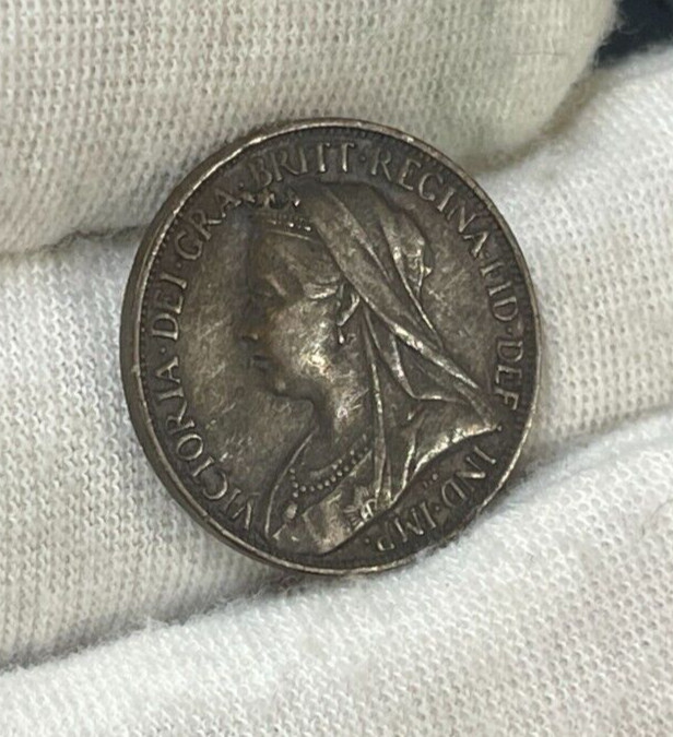 1899 Great Britain Farthing Coin Great Condition