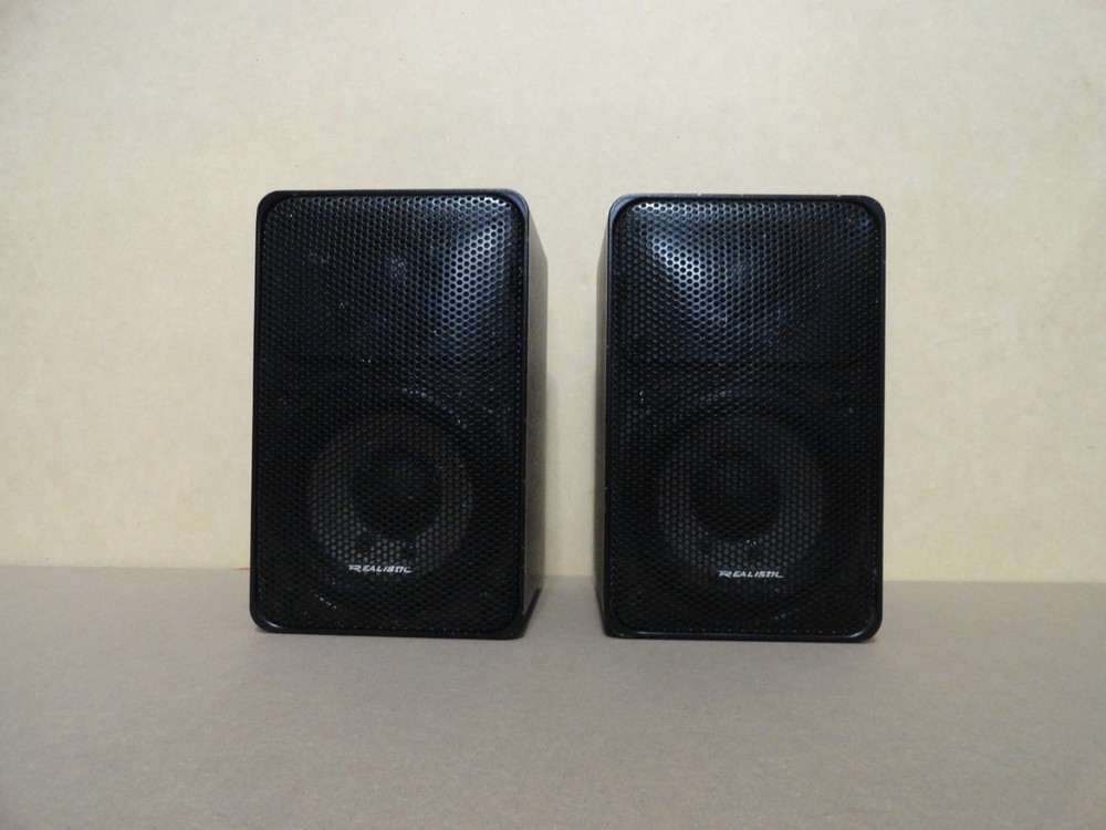 REALISTIC MINIMUS 7 SPEAKERS