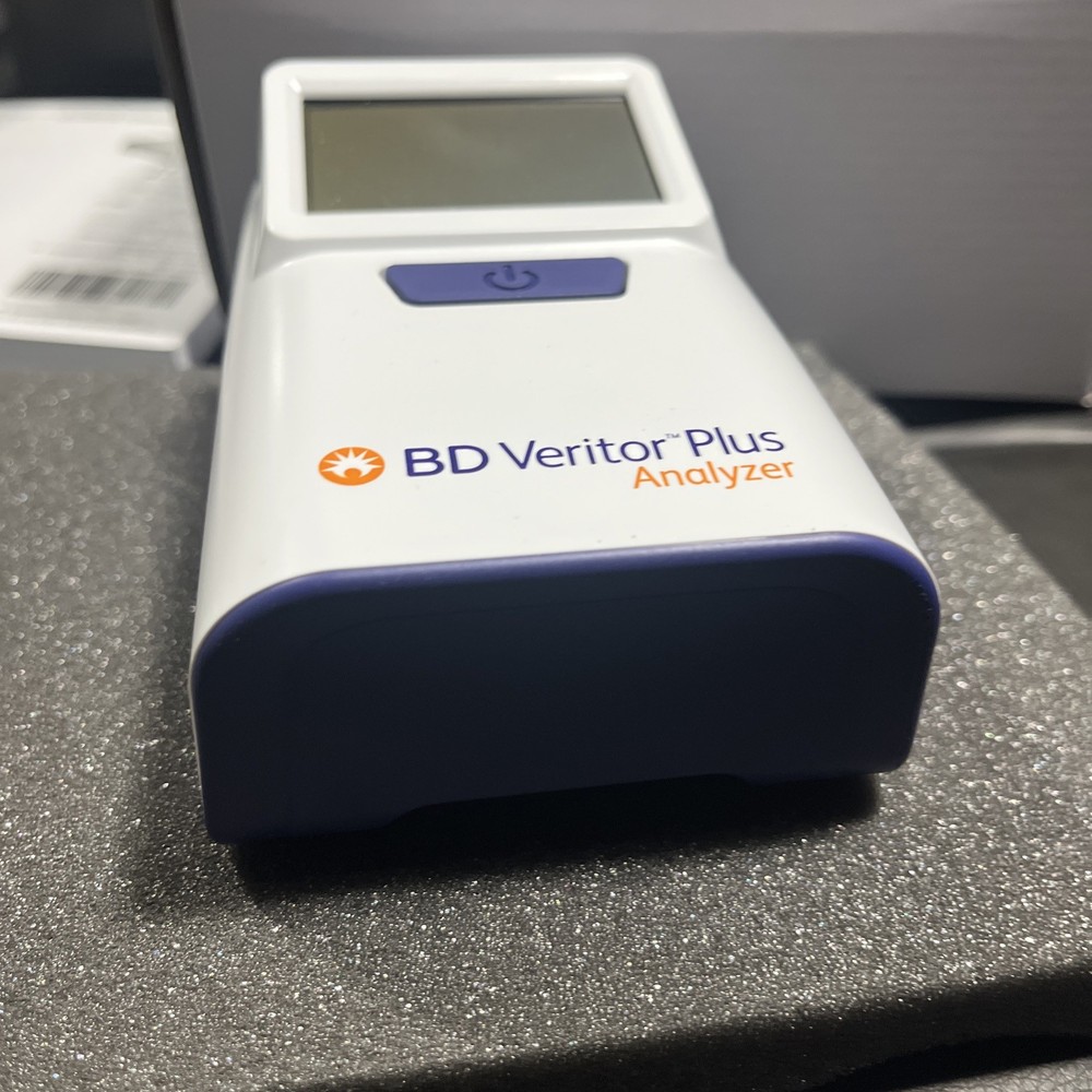 BD Plus Analyzer 256066