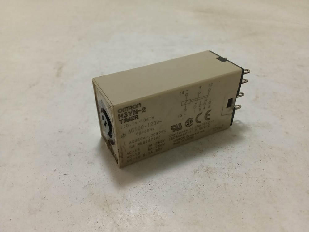 Omron H3YN-2 Timer (E3A1)