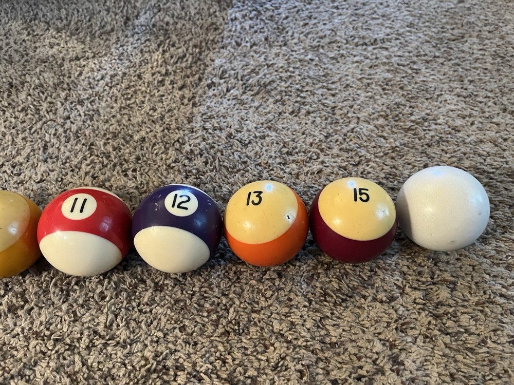 ONE Billiard Pool / Cue Ball