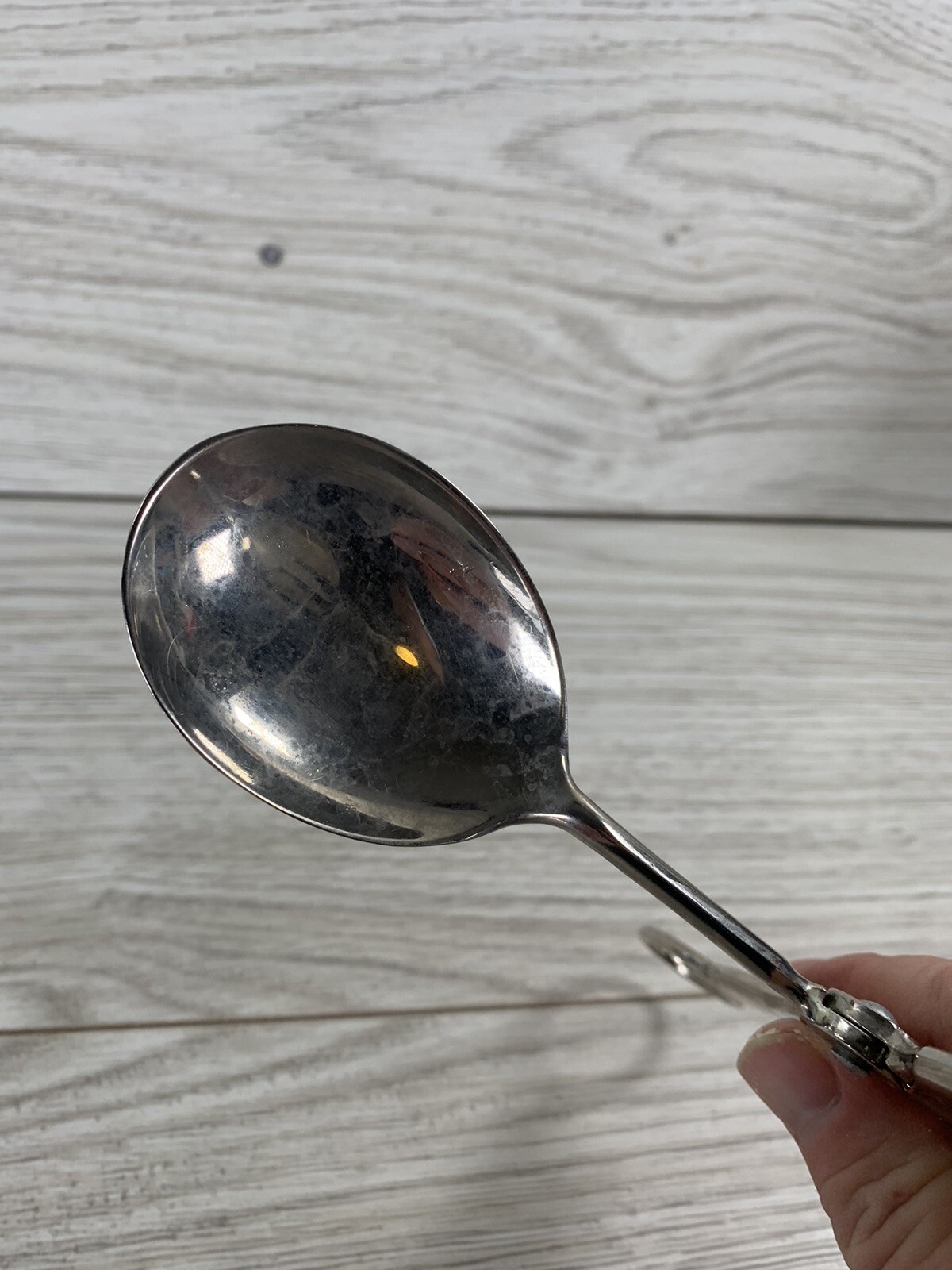 Silverplated Tongs E.P. Zing Server Grapevine Embossed Made in Italy Scissor