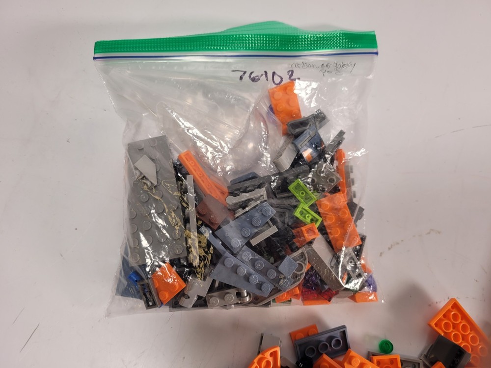 LEGO Marvel: Infinity War Sets Random Block 76102, 76107