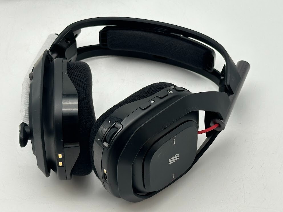 Logitech G Astro A50 Wireless Gaming Headset + Base Station