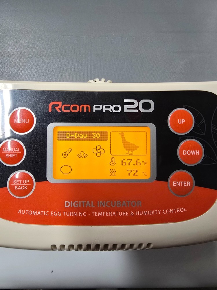R-Com 20 PRO Digital Incubator