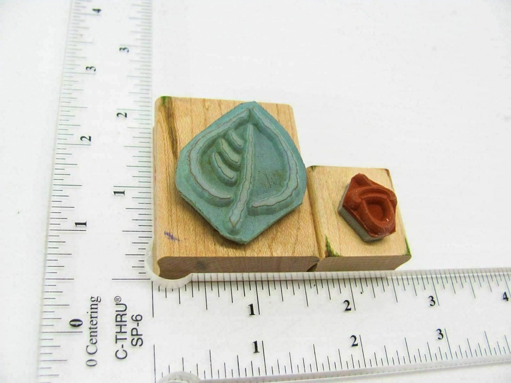 Acorn Leaf Rubber Stamp - Stamp Set A584