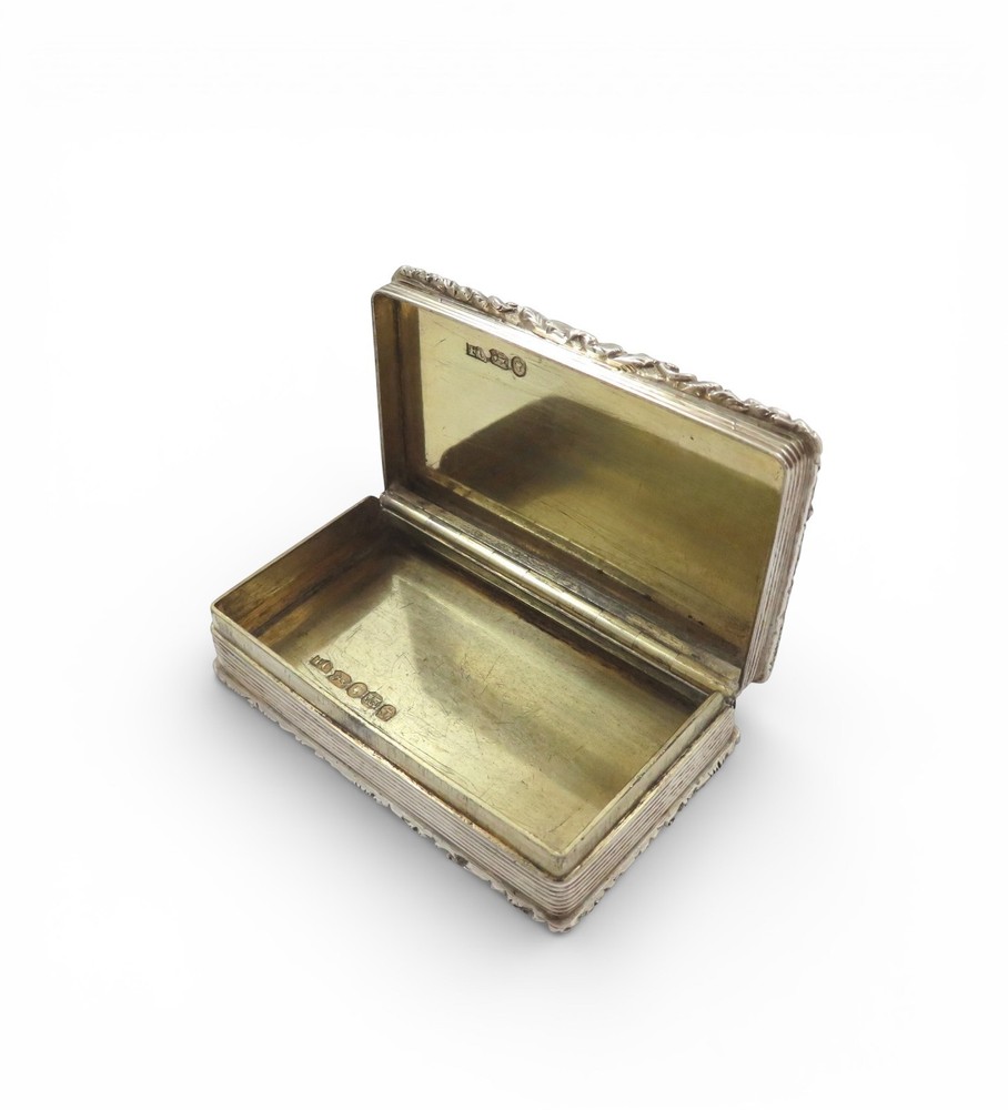 ANTIQUE VICTORIAN STERLING SILVER SNUFF BOX 1845