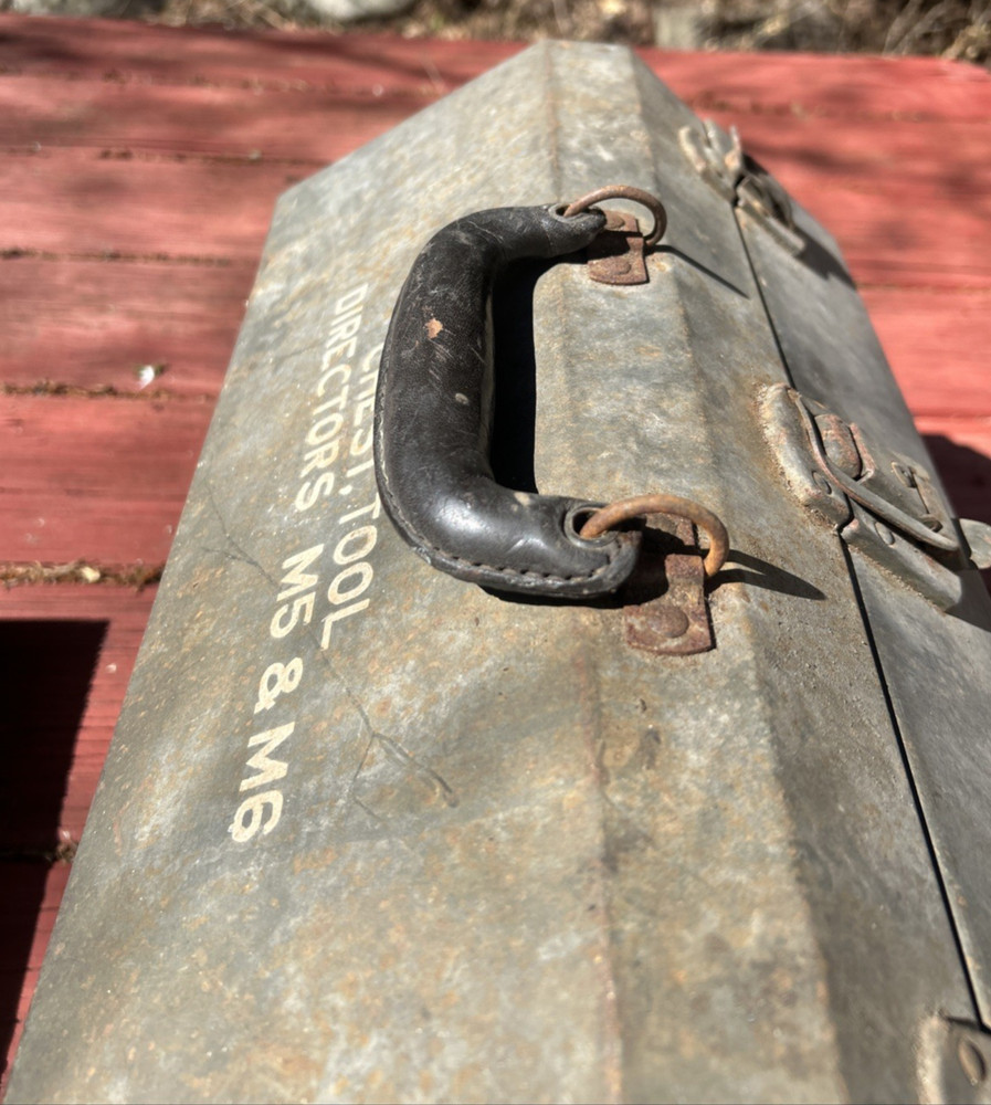 Vintage MILITARY TOOL Box ????