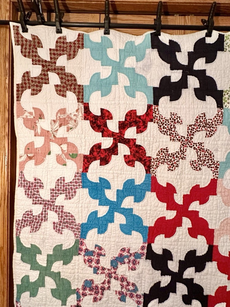 Handmade Patchwork Cotton Drunkards Path Quilt