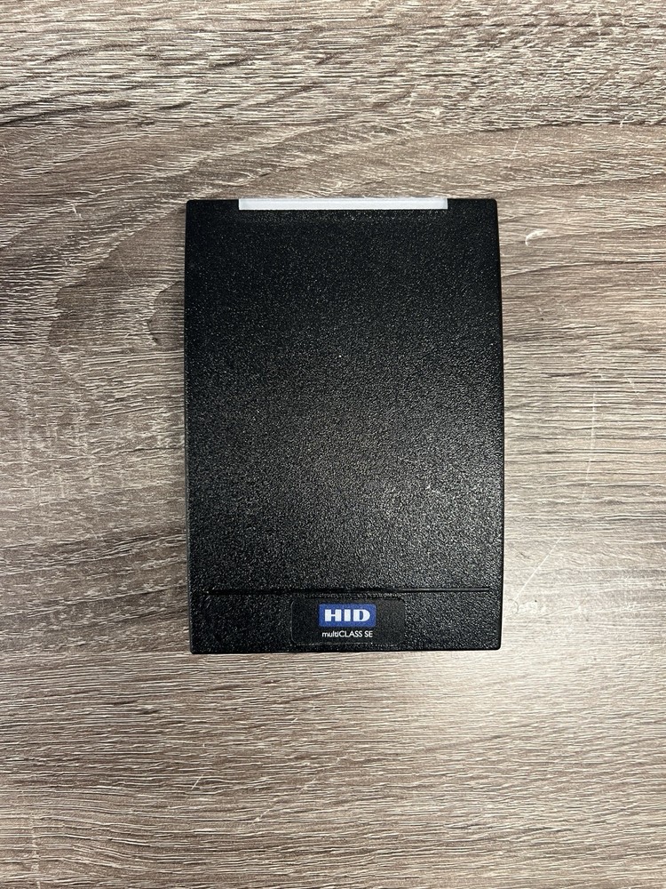HID 920MPTEKMA0GA multiCLASS RP40EKTB Wall Switch Reader