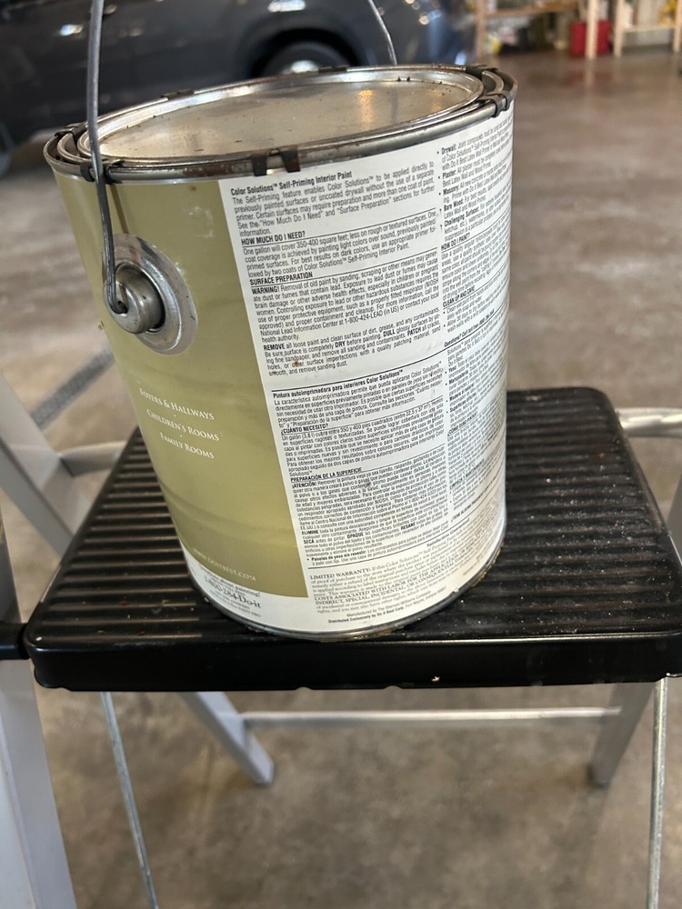 1-gallon Do it Best Color Solutions Latex Self-Priming Eggshell Interior Paint