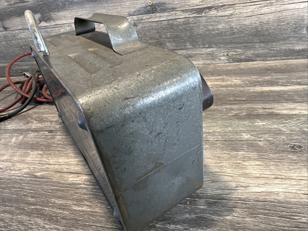 Vintage Sun Amp And Volt Tester Model VAT Untested