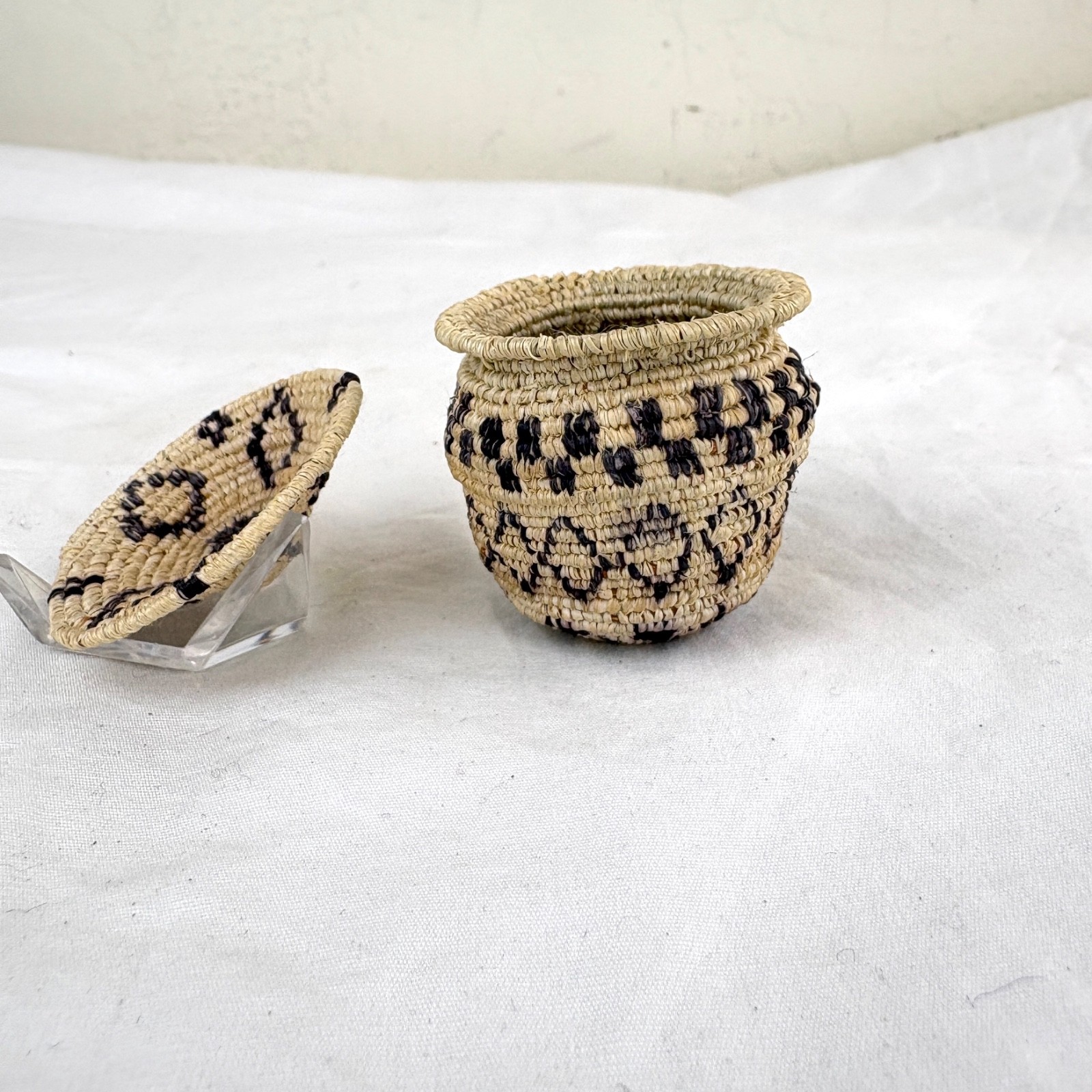 Two Miniature White Mountain Apache Baskets