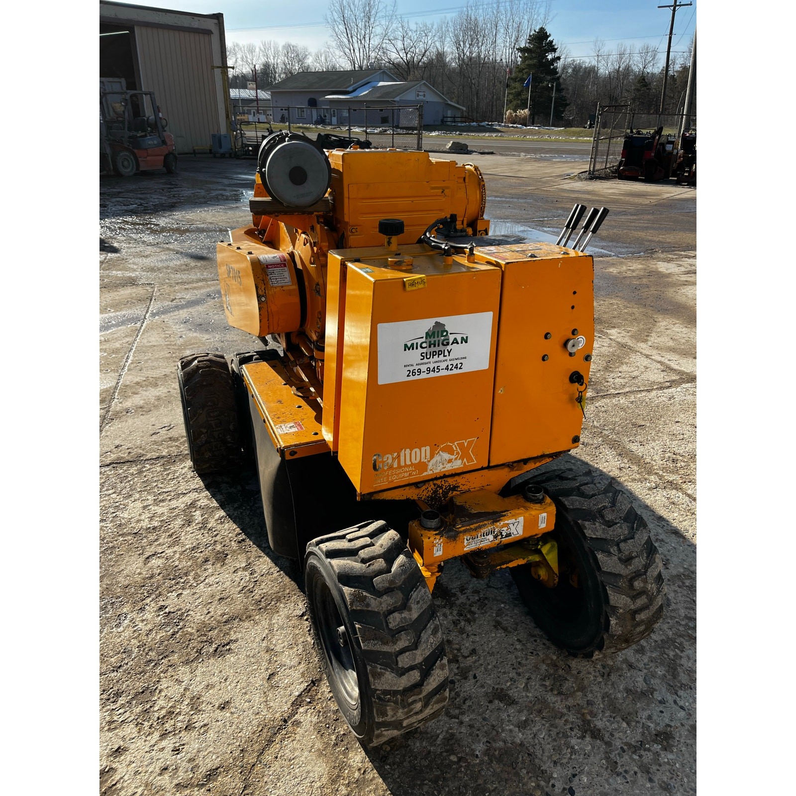 Carlton Model SP7015 Wheeled Stump Grinder Working Used