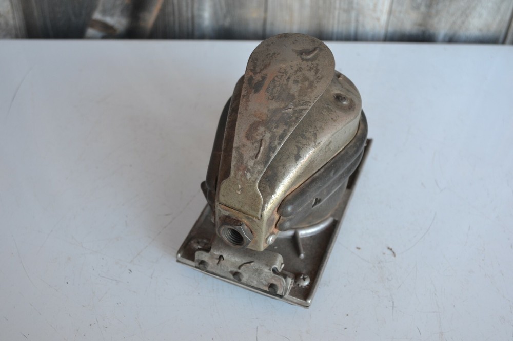 RODAC Tools Pneumatic Jitterbug Palm Sander