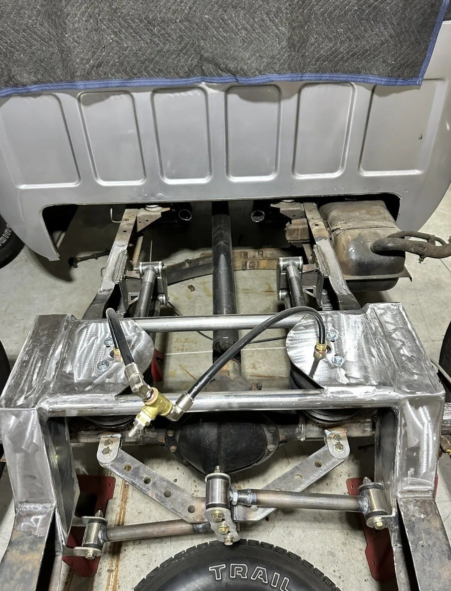 63-87 C10 Watts Link