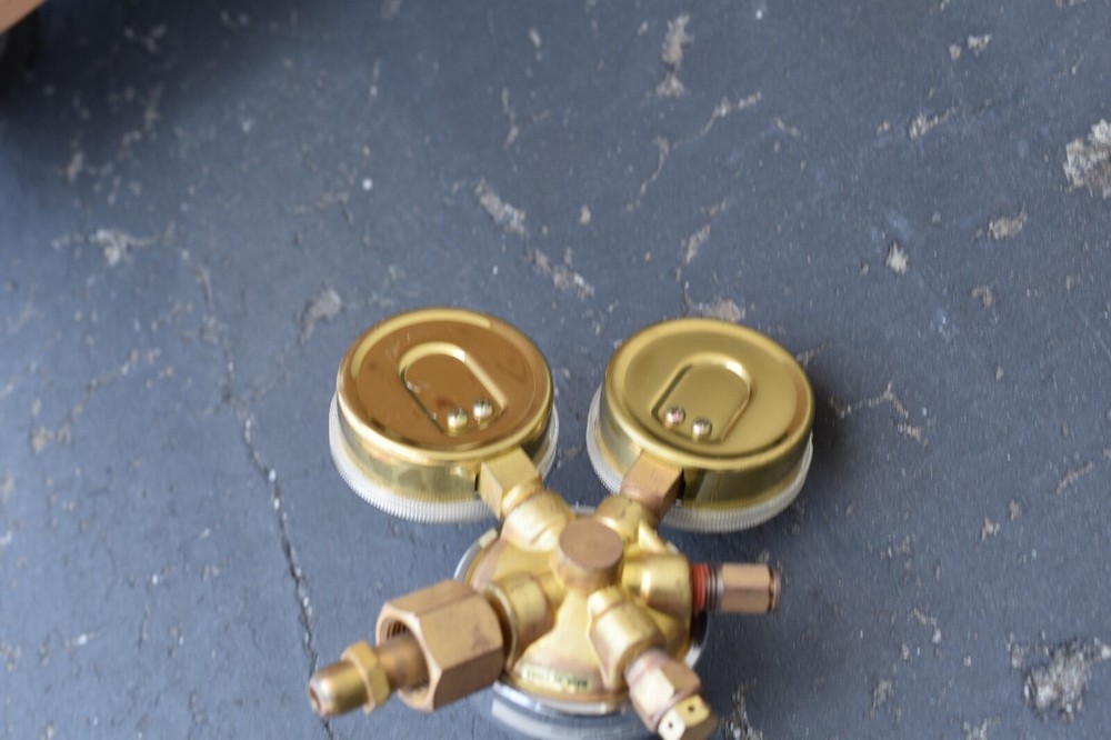 Gentec Regulators, Single Stage Oxygen Regulator