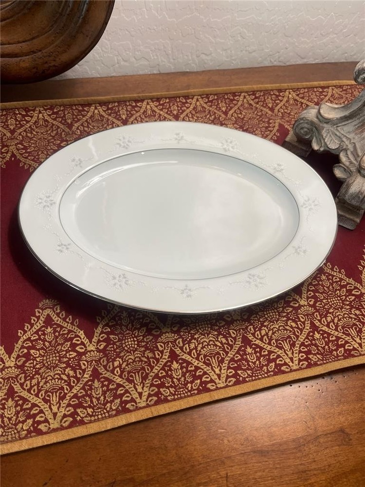 Noritake Fine China - MONACO Pattern #6725 - 11 1/2" OVAL MEAT PLATTER - NICE!