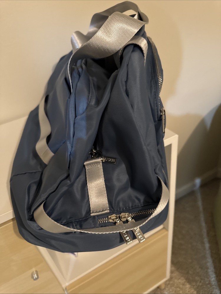 Nu Skin Work Out Bag