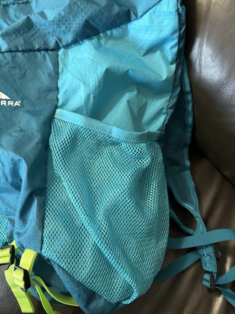 High Sierra Backpack Teal Lightweight Hiking