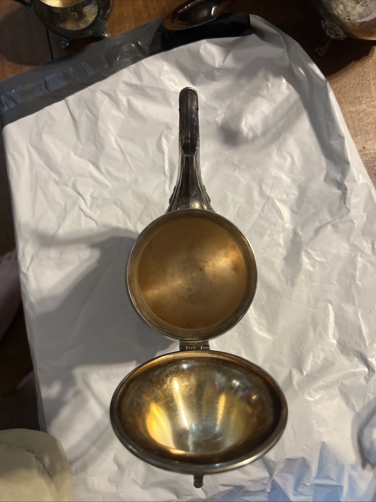 Onieda Silver Plates Tea Pitcher