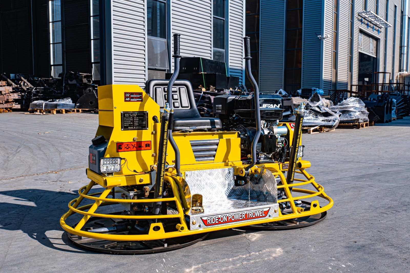 Ride-on Trowel Machine Concrete Road Surface Finisher, New