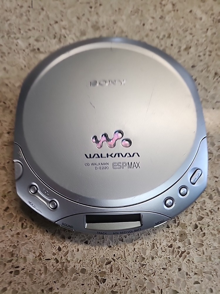 Vintage Sony D-E220 CD Walkman Portable Silver Compact Disc Player ESPMAX