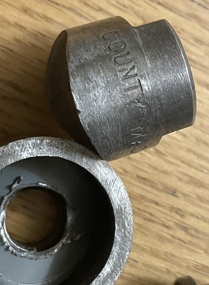 County Mach 7/8" diameter punch