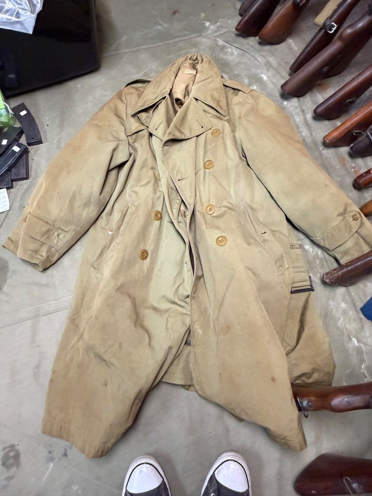 ORIGINAL WWII US ARMY OFFICER WINTER COAT JACKET W/ LINER-SIZE LARGE