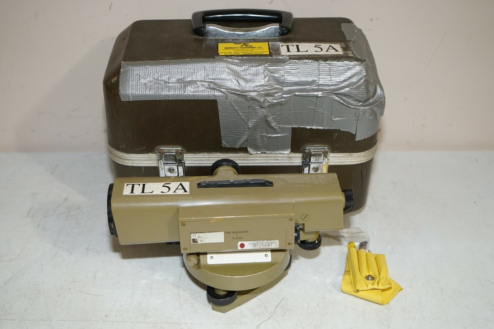 ^ Path Instruments Z Tilting Level B-203 #C548