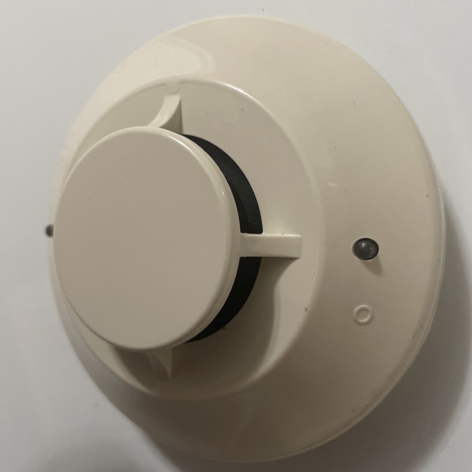 ASD-PL2F - Gamewell FCI Ivory Fire Alarm Addressable Smoke Detector - Tested