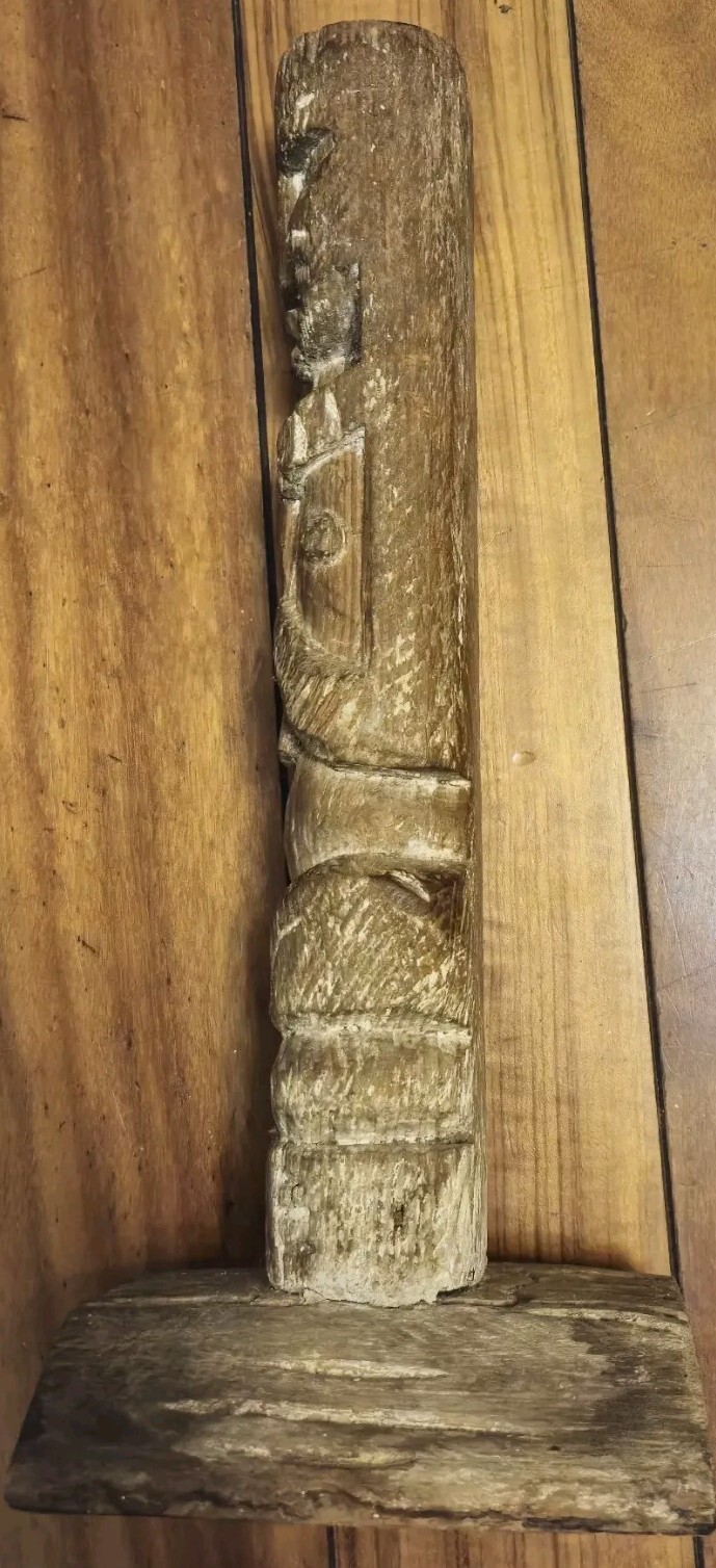 FINE OLD Carved Wood Tiki Totem Sculpture 1900’s Great Patina 7x7x14.
