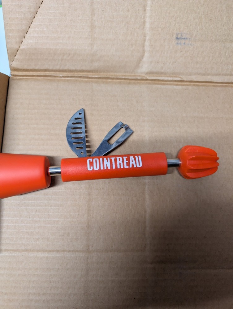Cointreau Orange Bartender Kit with Juicer, Jigger, Zester, Strainer, Muddler