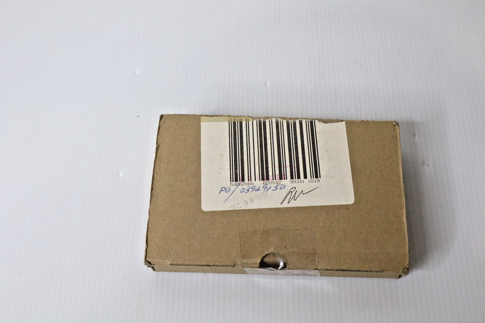 C&K 8168J81ZGE22 Pushbutton Switch 96F1753 (2 Included)