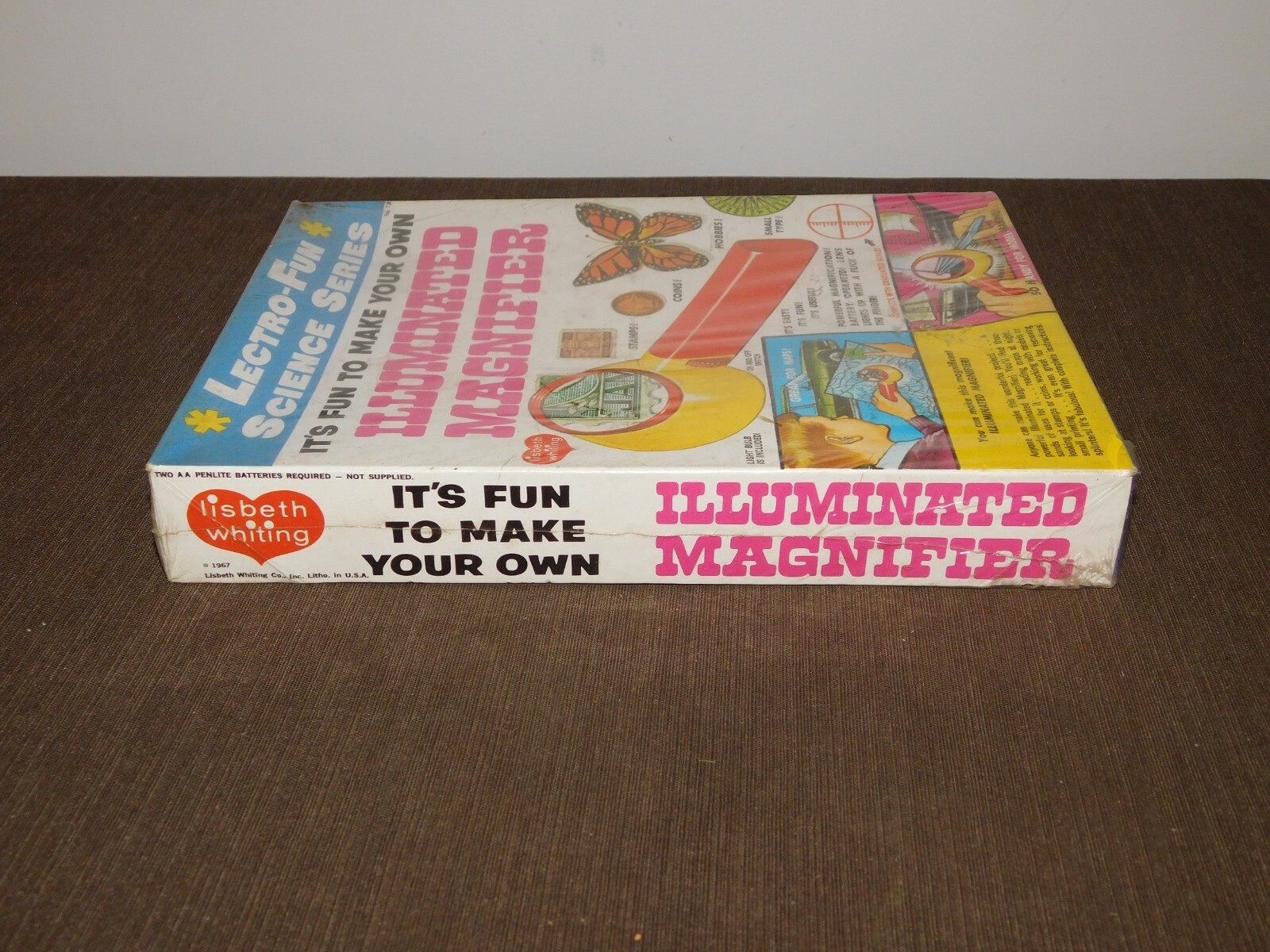 VINTAGE TOY 1967 LECTRO-FUN SCIENCE SERIES ILLUMINATED MAGNIFIER GAME NEW SEALED
