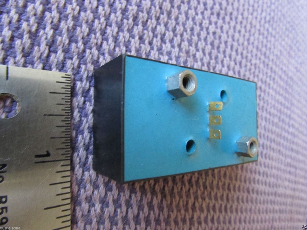Microswitch Micro Switch 7ES11-3