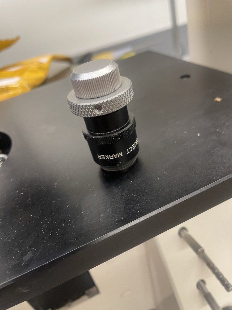CARL ZEISS AXIOVERT 25 INVERTED PHASE CONTRAST MICROSCOPE with 4 objectives