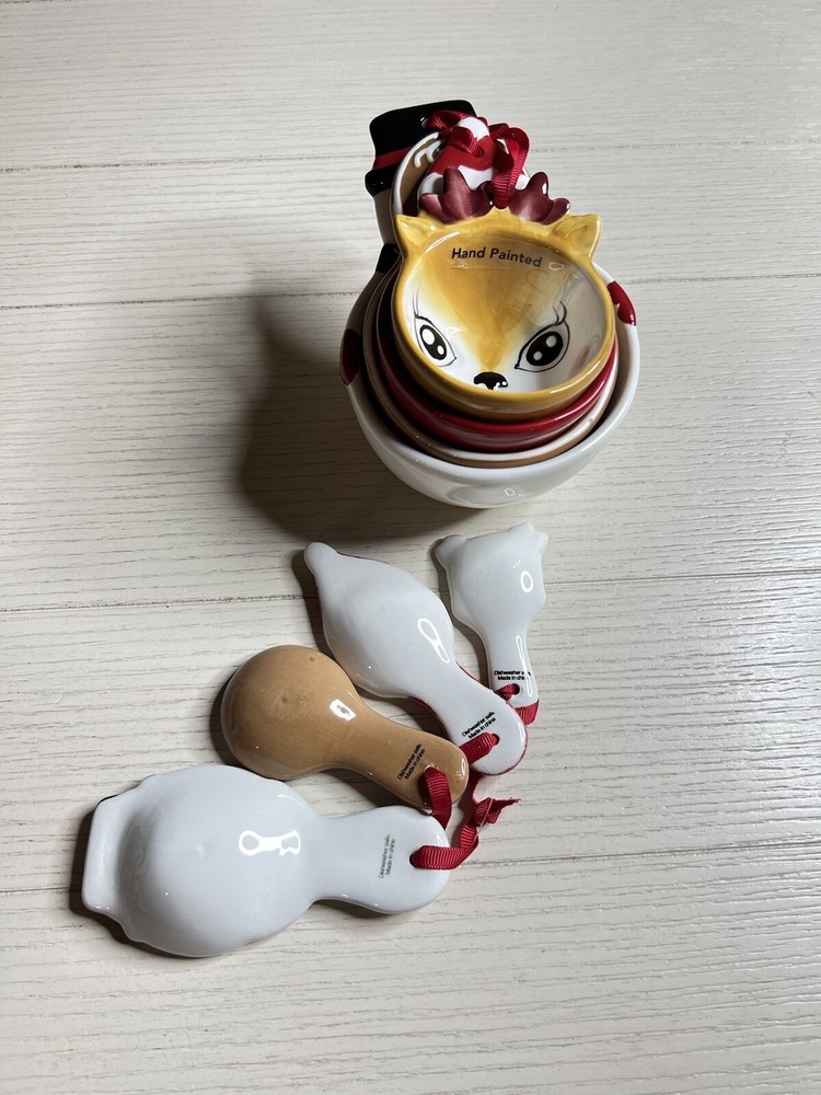 St. Nicholas Square Ceramic Measuring Cups & Spoons