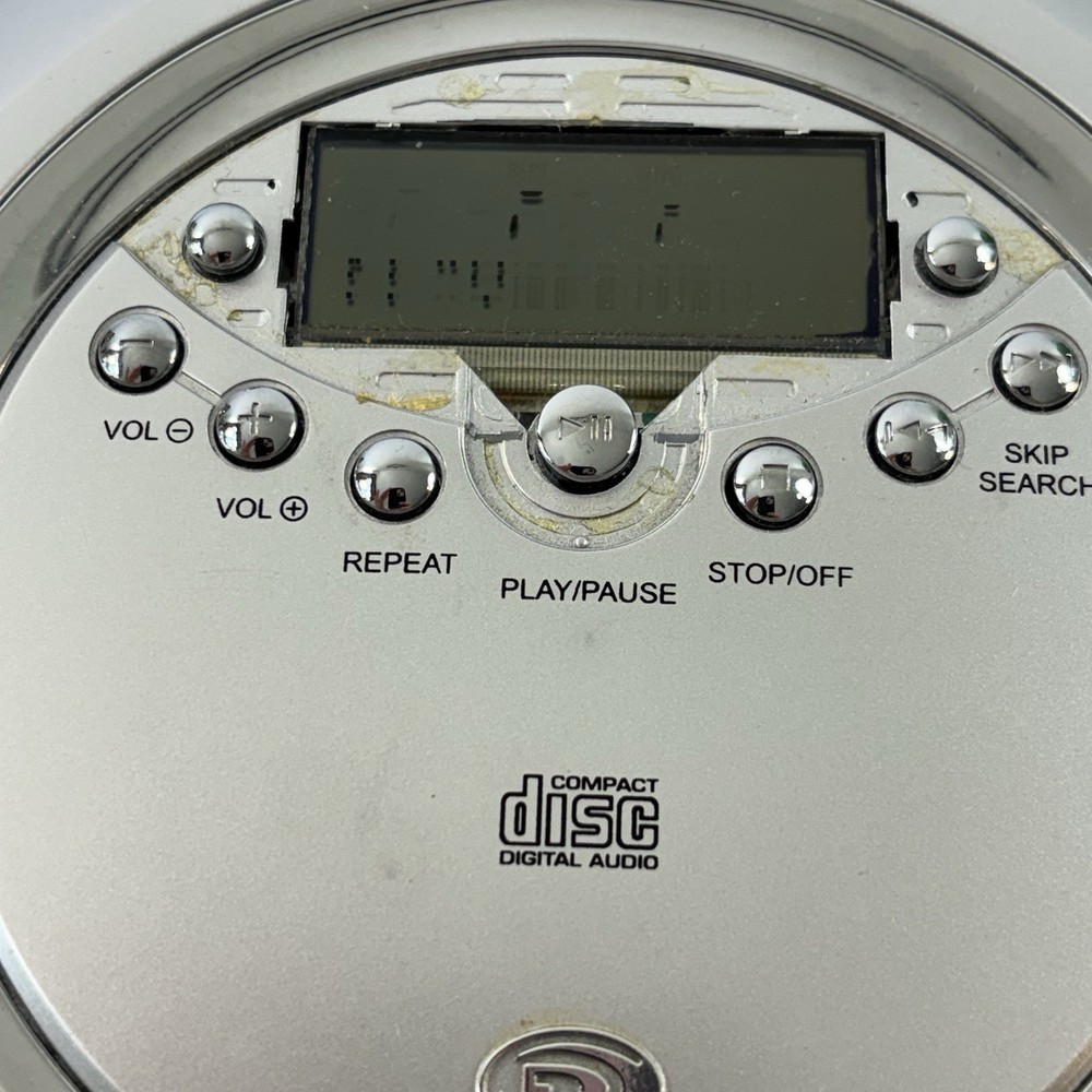 Durabrand CD-898 MP3 Anti-Skip Repeat Portable CD Player Silver BROKEN SCREEN