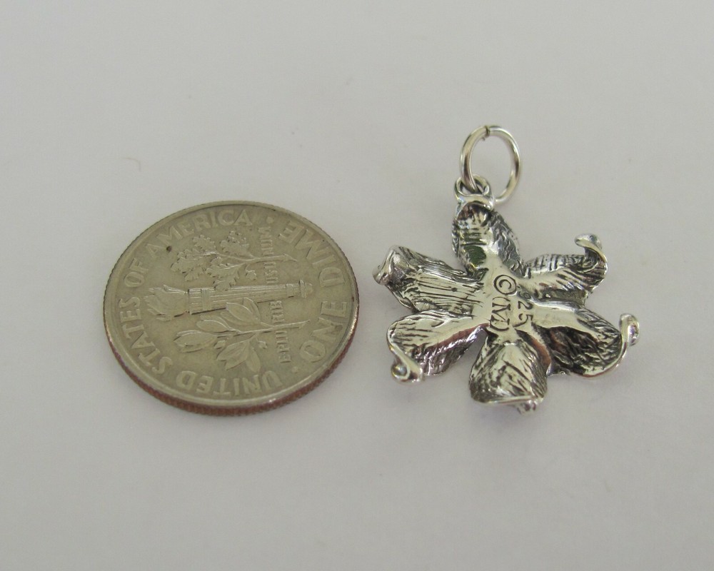 Sterling Silver 18mm Lily flower charm