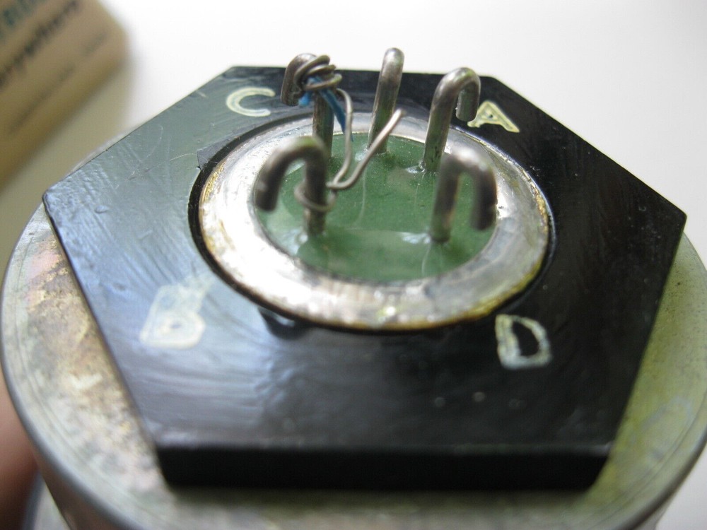 VINTAGE API SHIELDED 0-10 DC AMP VARIABLE LOCKING POINTER PANEL METER GAUGE NOS