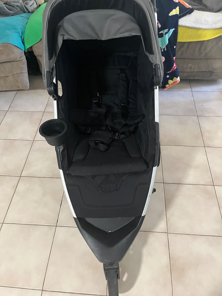 thule spring stroller