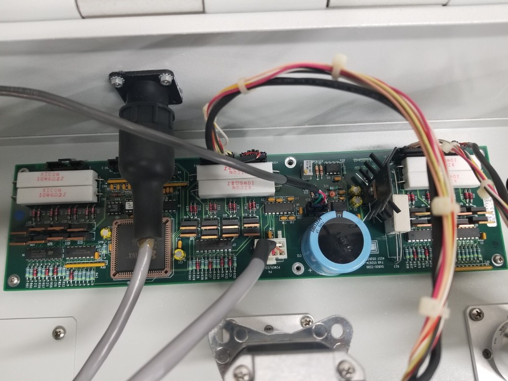 Dionex SS80 Sample Selector Process Analyzer Enclosure