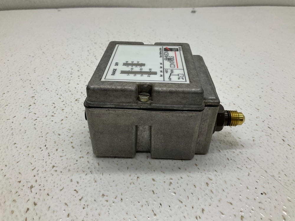 Johnson Controls P77AAA-9351 Pressure Control P77AAA9351 P77AAA