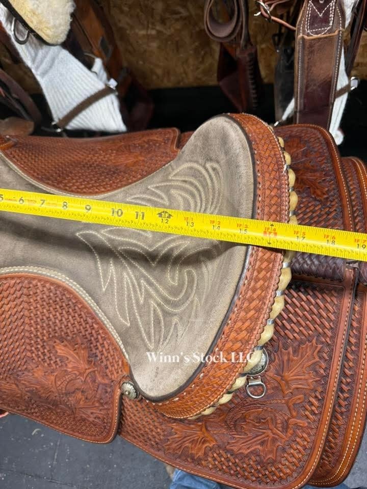 15" Crates - Roping Saddle