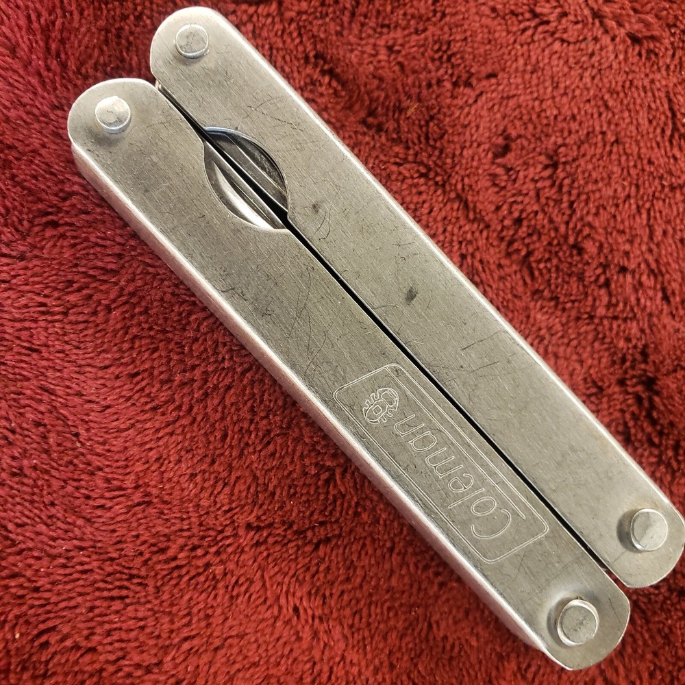 Coleman Folding Multi Knife Tool multitool