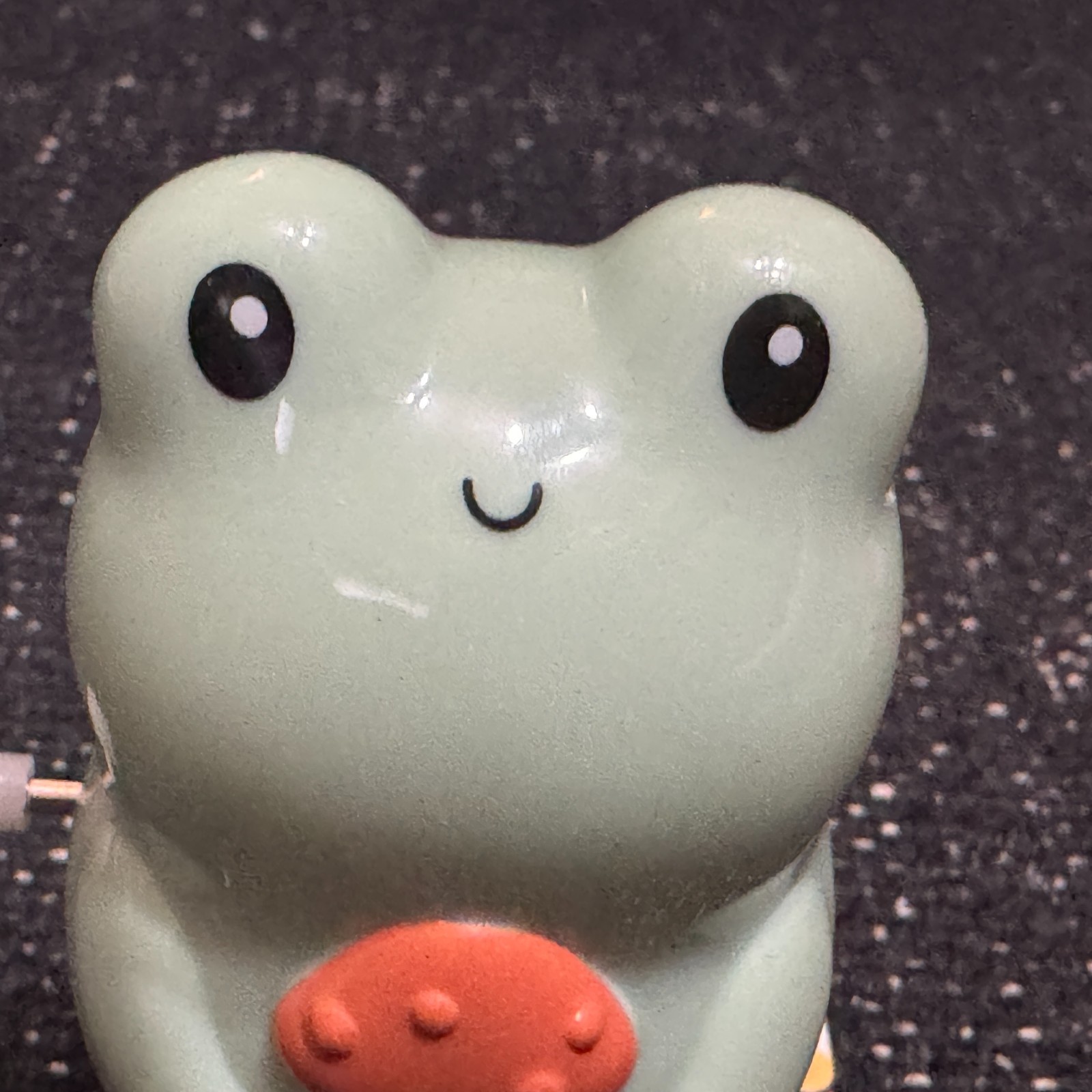 Bullseye's Playground™ Wind-Up Toy, Hopping Green Frog