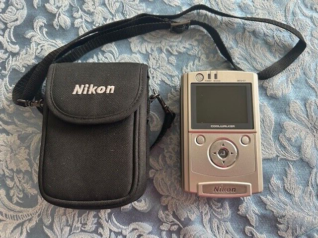 Nikon Coolwalker MSV-01