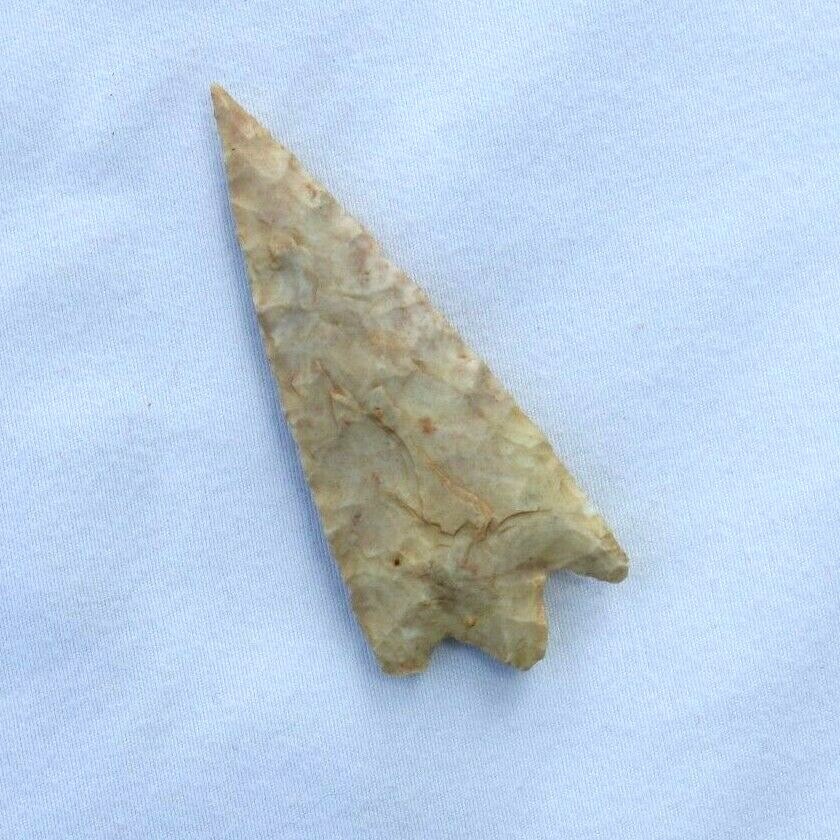 SAHARA NEOLITHIC MULTI-COLORED SPECKLED POINT