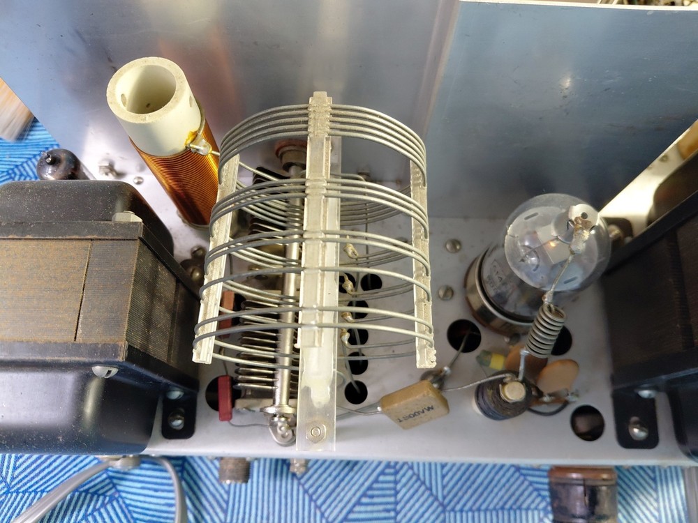 Johnson Viking Ranger Tube Transmitter Powers On Tubes Light Meter Works